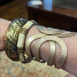 Source Unknown Gold and Cream Bracelet Trio